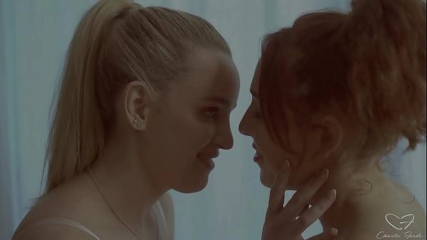 It’s Nova Hawthorne & Charlie Forde Having A Lot Of Lesbian Sex!