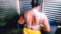 Priya bhabhi bathing