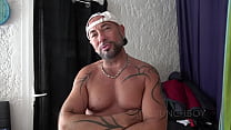 2469 straight boy accept to be fucked by gay