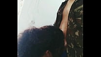 Foda gostosa com Novinho militar Fardado
