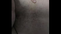 COM A BOCA AMARRADA GAROTA MASOQUISTA SE BATE PELADINHA NO BANHEIRO !!! COM TAPAS NOS SEIOS GEME BAIXINHO , VIRA A BUNDA E ABRE O CÚ TODINHO....BUNDA FICOU VERMELHA DE TANTO TAPA.... FETICHE