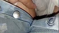 Pantalones orinados con pañal de tela y día doble orgasmo