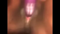 los angeles hoodpussy masturbating w/ dildo