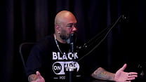 Se sentiu estranho no começo após os atendimentos, conheceu uma criadora na sauna, tiveram que mesclar pra não ter somente gays, e foi assaltado - Gabriell Rios (WATCH ON: SHEER/RED)