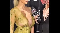 CoverAtriz Porno Dando Entrevista Sem Nenhuma Roupa de Baixo