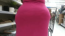 Phat booty in pink see thru dress (candid)