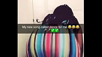 Boyfriend sings while thot twerks