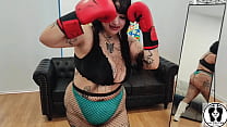 CHUBBY GIRL BOXING TRAINING BOUNCING BOOBS