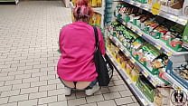 CRAZY REBECA ADDAMS IN JEANS BUTTCRACK AT THE SUPERMARKET