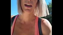 Prête et en tenue pour ma randonnée! Défi me faire casser la chatte par un ...