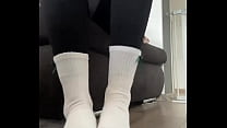 Good Morning again with my sports socks :)#sportssocks #feet #feetworld #fetisch #fetisch creato ...
