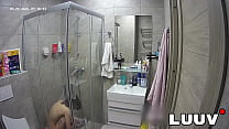 LUUV. Sexy Kareflore films her homemade shower routine for her real show