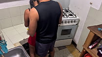 Follando en la cocina ! Video completo en red