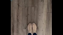 Hello ;)Jeans and pantyhose do I love and do you?#fetish #feet #footjob #nylon #nylonfeets #nylonfetısh  girl ...