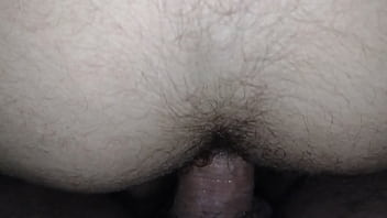 Metendo no pelo pra dar leitinho