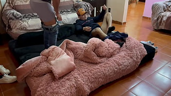 thumb amigos cachondo  s follando a jovencito que en ovencito que ent vencito que ent