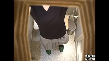 Beautiful leg housewife Yuko (26) -Urine collection-All gynecological examinations File02-B