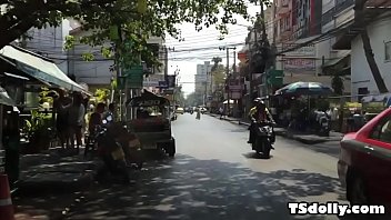 Bubble butt ladyboy on dick