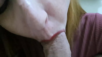 thumb ela me fez um b  oquete sentou no meu pau e de no meu pau e dei o meu pau e dei