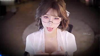 Zhang Ailing Fan Festival OL who was caught by the unspoken rules of the office. The most domestic and foreign ASMR large-scale paid welfare station on the entire network. For more information, please go to Telegram t.meaceasmr