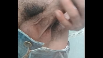 thumb v  