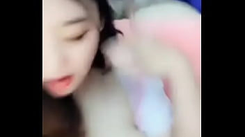 母子乱伦 淫乱母亲强占儿子处子身 2025 | XXXXVideo