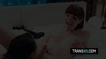 Hot shemale Natalie Mars fucking women - XVIDEOS.COM