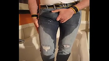 piss bath in 511 and piss t's and J-lube