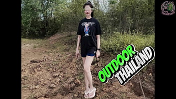 Thai young woman Amateur Outdoor Fuck – POV Creampie In Nature Thai audio