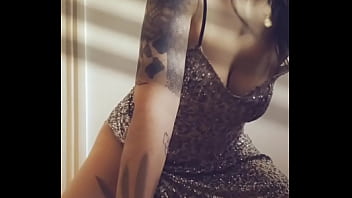 Helloooo For those who don't know me, I'm a super whore...