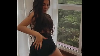 Tainá costa rebolando