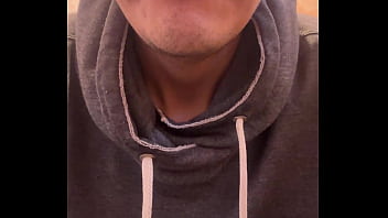 thumb v  