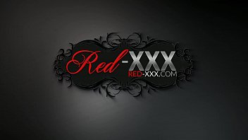 Mature Red XXX fucks a champagne bottle outside