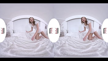 VIRTUAL TABOO - Lollipop Sucking Girl