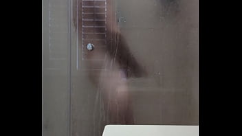 Steamy shower amateur wank