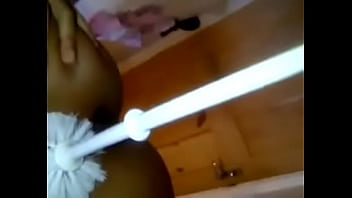 thumb se cepilla la c  uca  