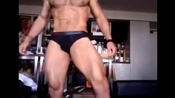 Juste En Sous-Vêtements