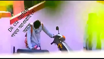 Garçon Et Fille Au Université