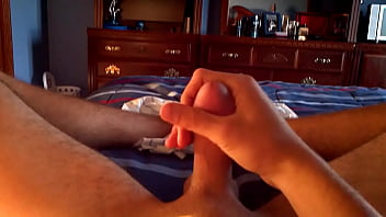thumb cumming on myse  lf please comment if u like n ent if u like nt if u like