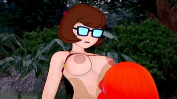 Nerdy Velma Dinkley and Red Headed Daphne Blake ...