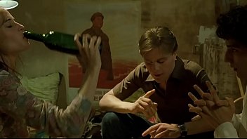 The Dreamers [Uncut NC-17] (2003) [720p] x264 - Jalucian