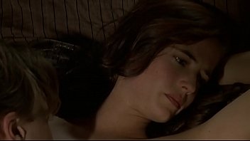 The Dreamers [Uncut NC-17] (2003) [720p] x264 - Jalucian