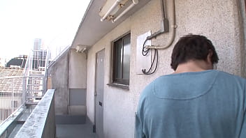 https://bit.ly/3FX3gV3 A virgin servant who decided to be the boyfriend of a girl who lives next door to drive away the ex-boyfriend who became a stalker. He said, "If you are a lover, you can have sex here"...[Part 1]