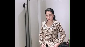 thumb hot tante fitti  ng baju  