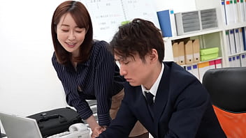 Overtime sex creampie office with an old woman boss Yu Shinoda