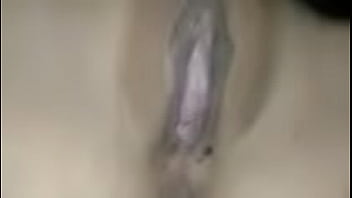 Fucking a big girl's pussy until he cums in her pussy. Beautiful clit, worth licking until it's wet.