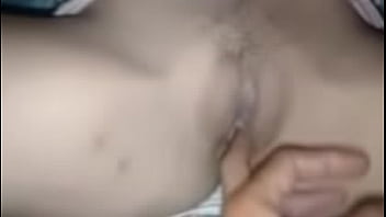 Fucking a big girl's pussy until he cums in her pussy. Beautiful clit, worth licking until it's wet.