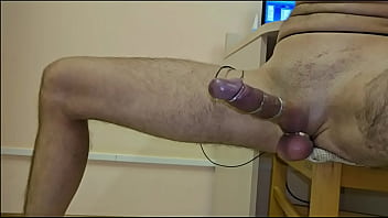 thumb control my orga  sm with estim  