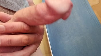 thumb home alone   