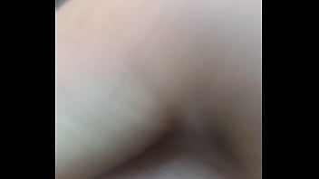 Deutsche Hausfrau macht es sich selbst wild